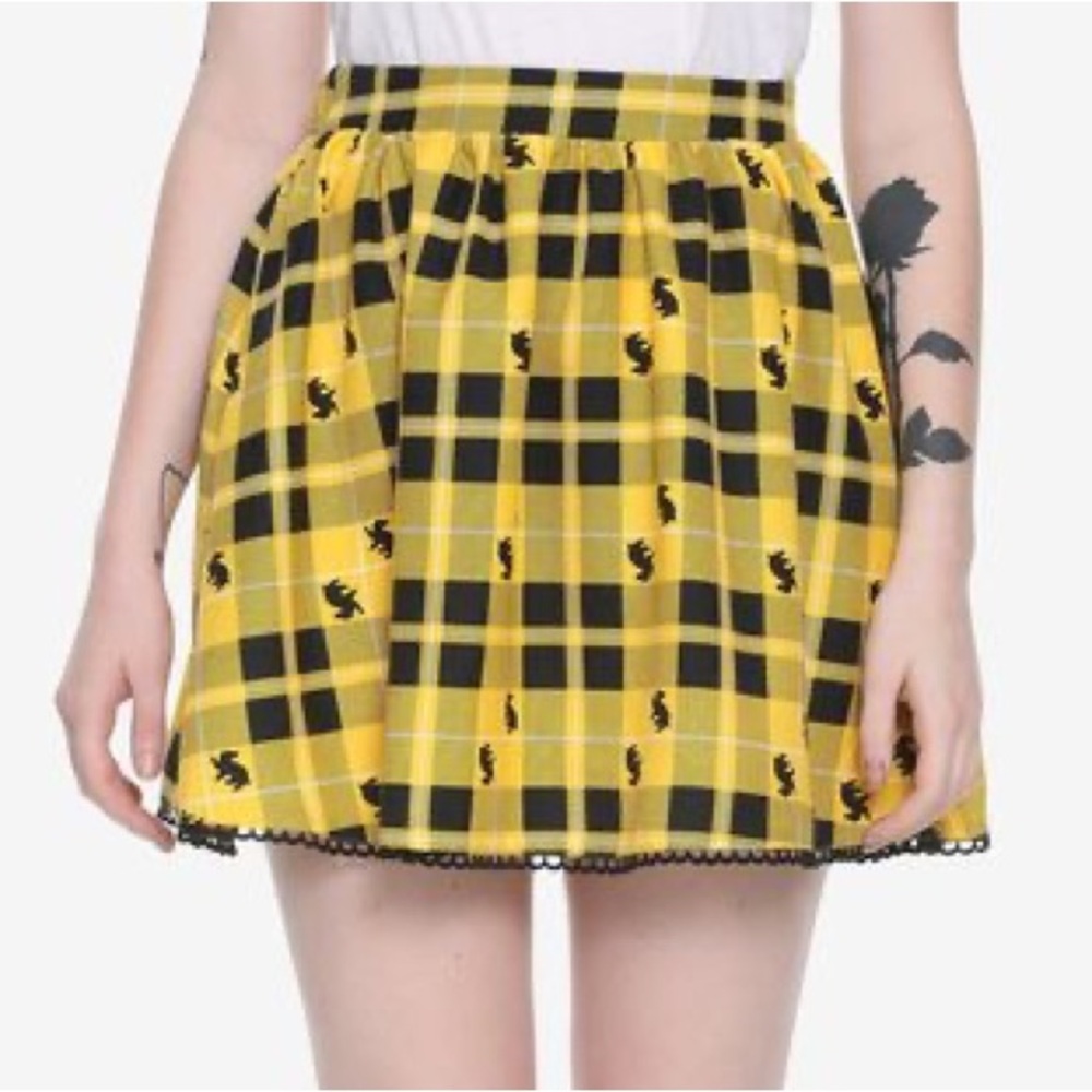 Hot Topic Harry Potter Hufflepuff Skater Skirt